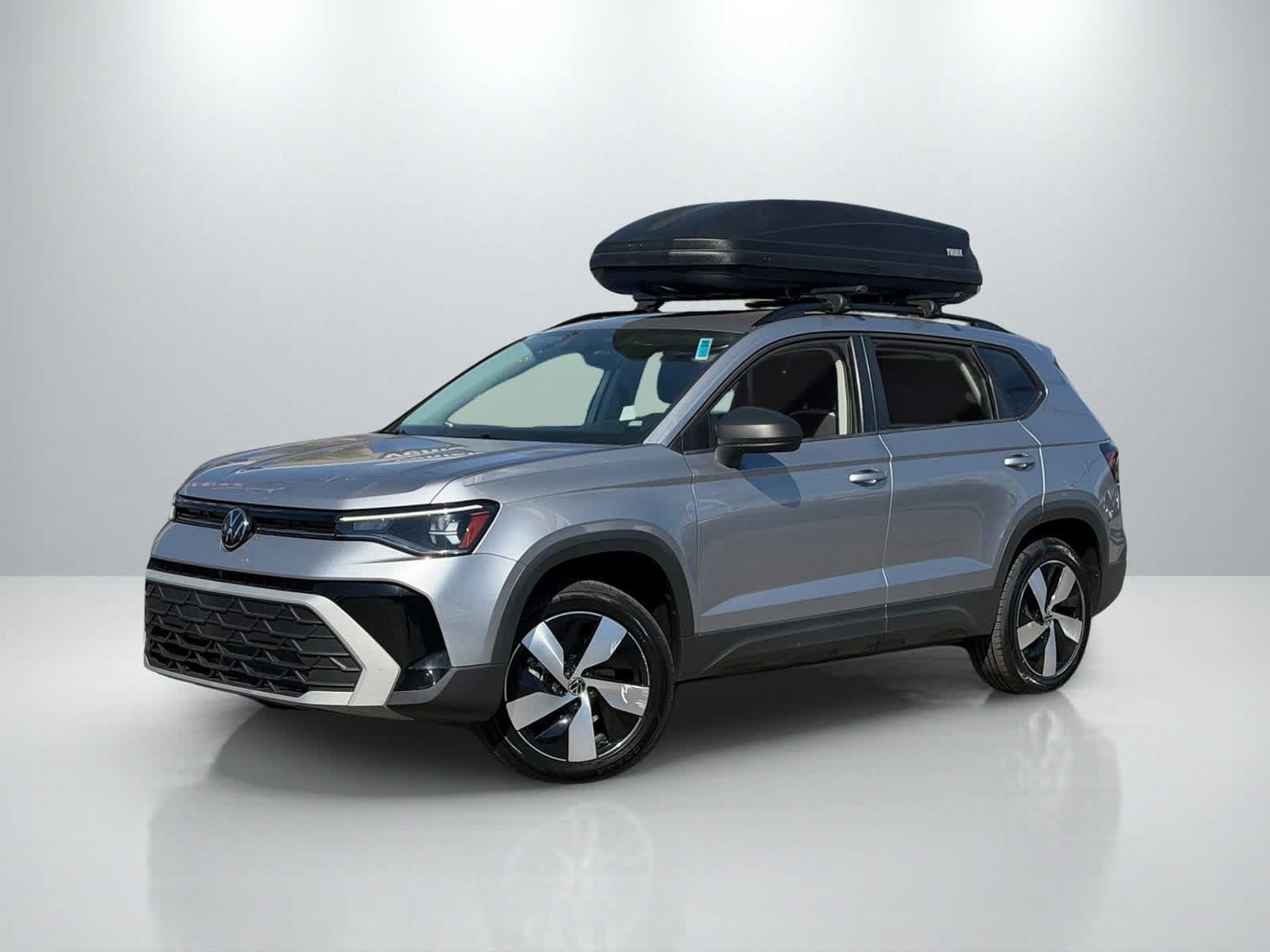 Used 2025 Volkswagen Taos S AWD/4WD image 1