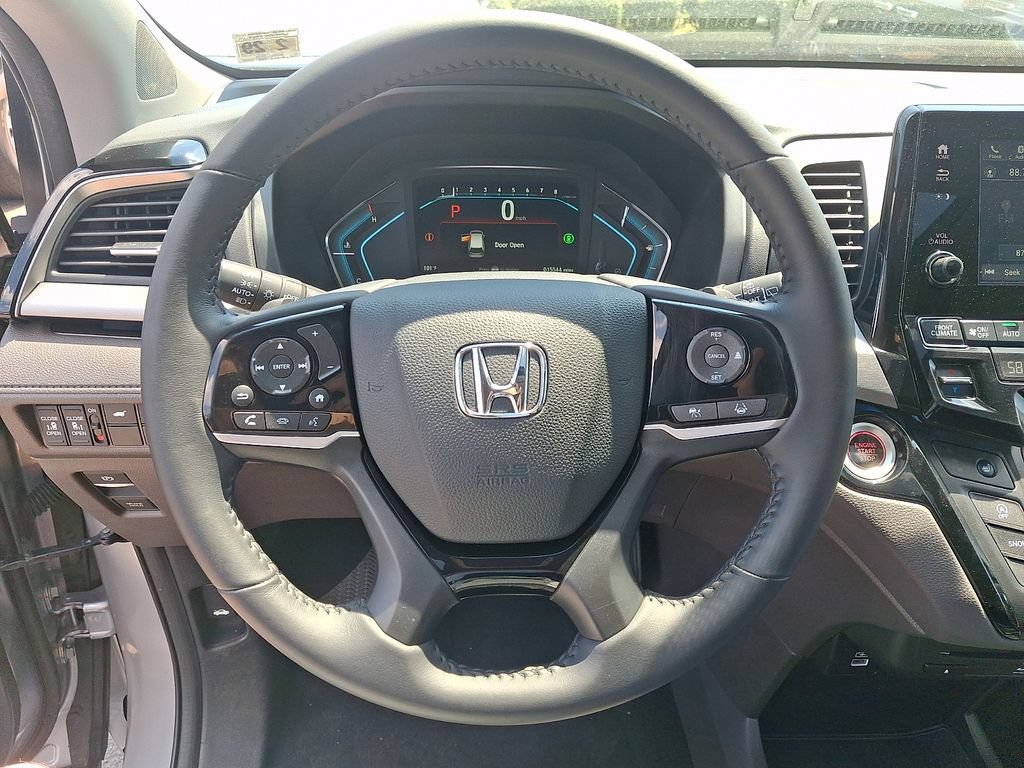 Used 2024 Honda Odyssey Touring image 19