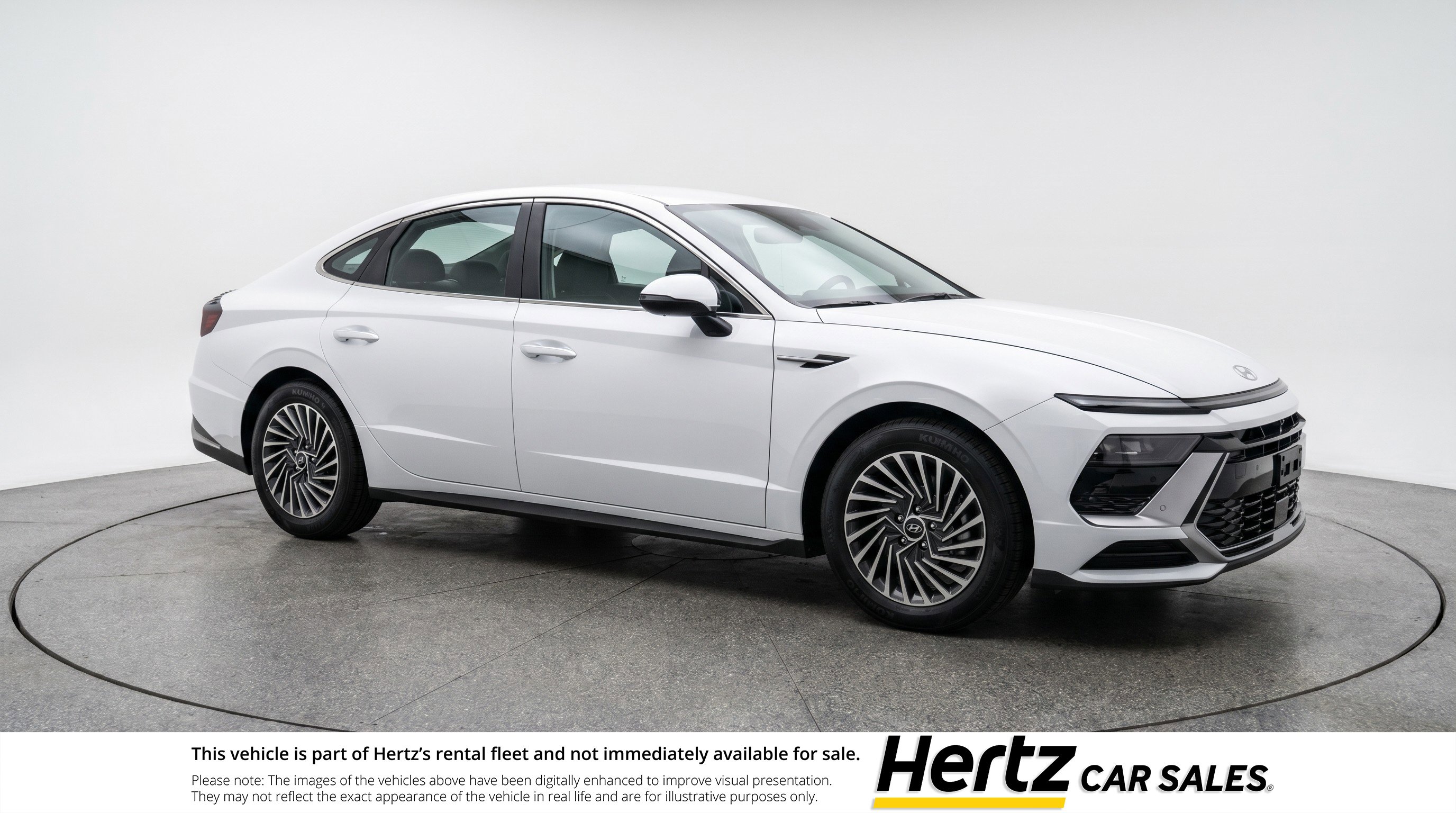 Used 2025 Hyundai Sonata SEL FWD image 1