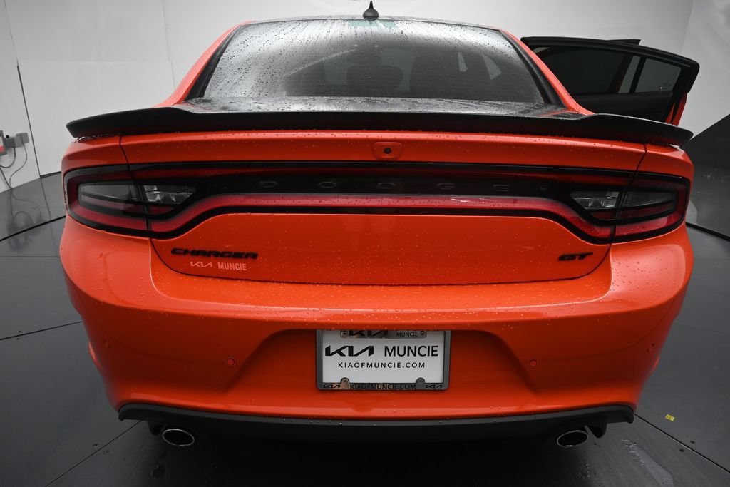 Used 2022 Dodge Charger GT w/ Blacktop Package RWD image 9