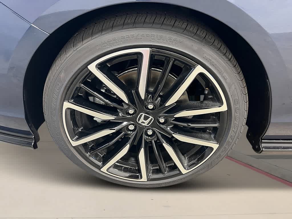 New 2026 Honda Accord Touring image 11
