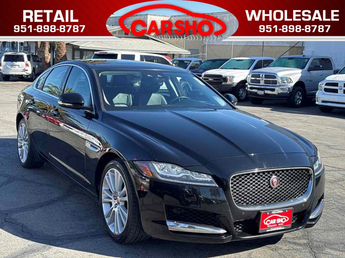 Used 2020 Jaguar XF Premium image 1