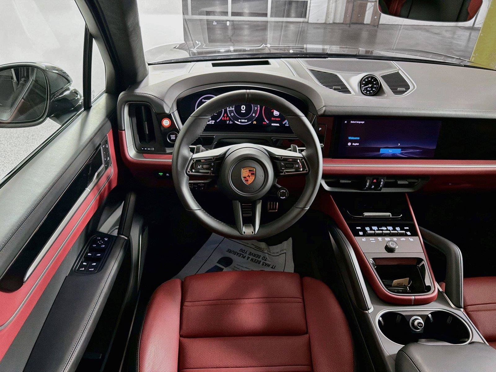 Certified 2026 Porsche Cayenne GTS AWD/4WD image 18