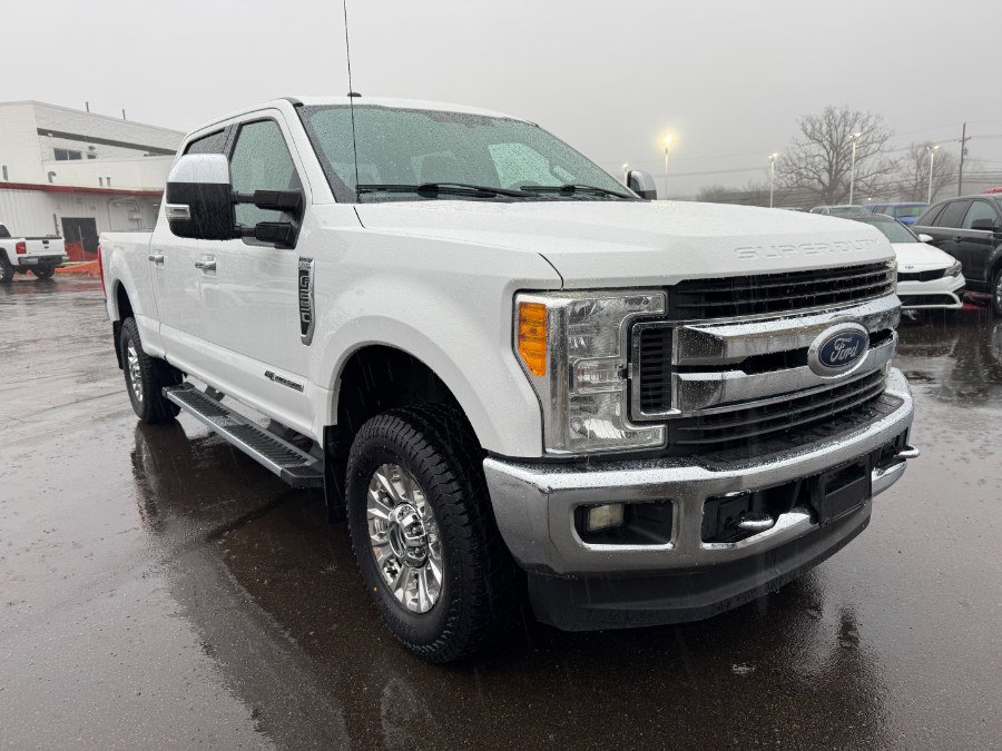 Used 2017 Ford F250 XLT w/ XLT Premium Package image 7