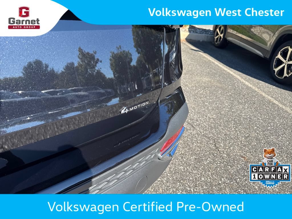 Certified 2025 Volkswagen Taos SEL AWD/4WD image 35