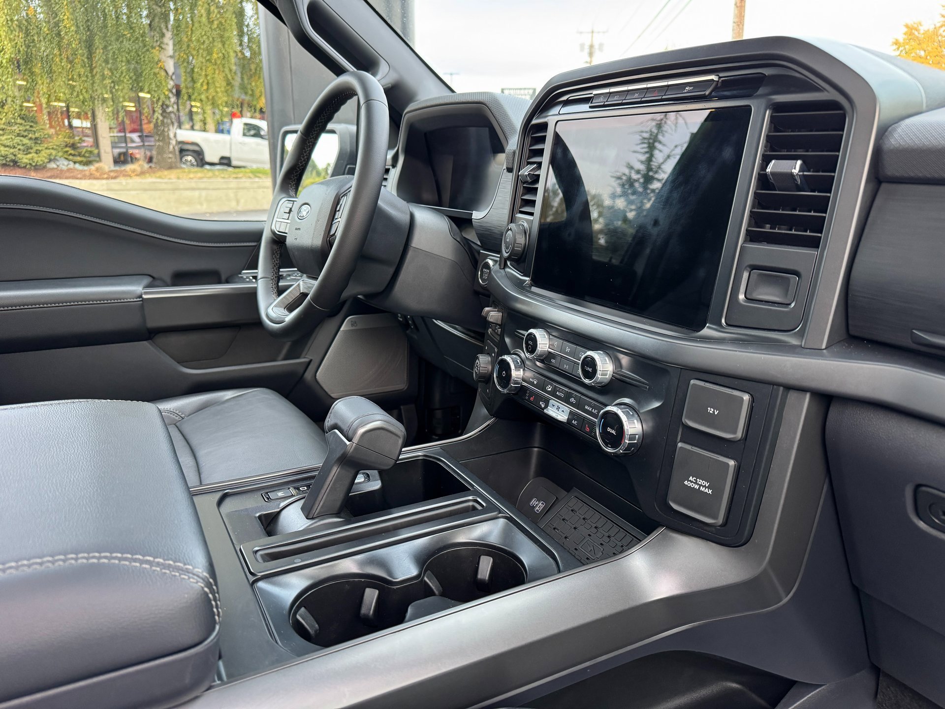 Used 2024 Ford F150 XLT w/ Equipment Group 303A High image 21