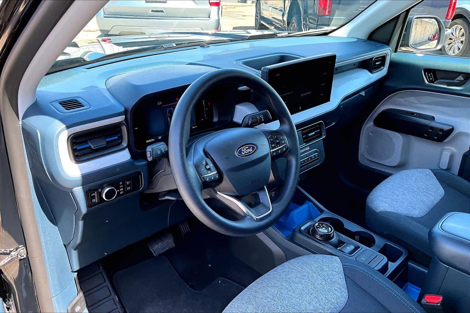 Used 2025 Ford Maverick XLT FWD image 35