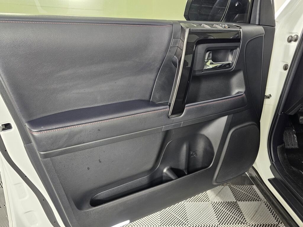 Used 2022 Toyota 4Runner TRD Pro AWD/4WD image 18