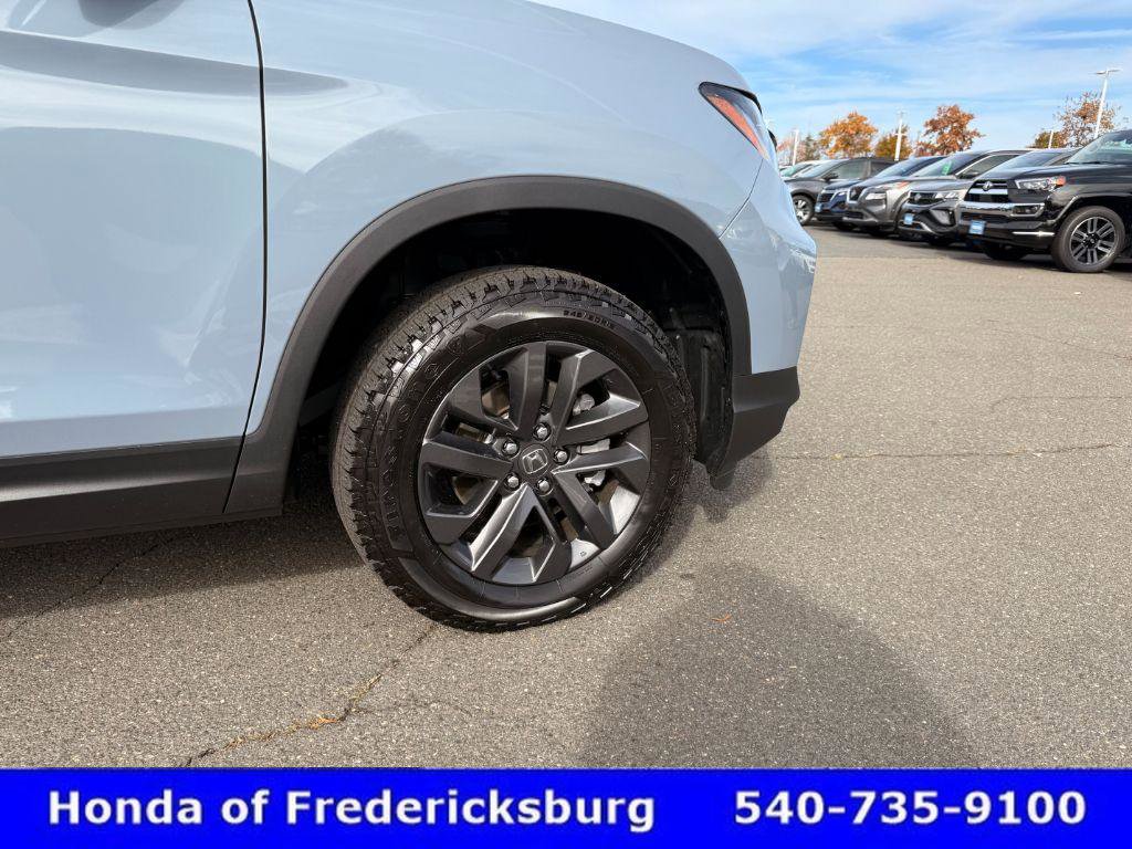 Certified 2025 Honda Ridgeline Sport image 18