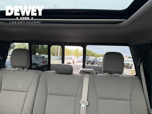 Used 2016 Ford F150 XLT w/ Equipment Group 302A Luxury AWD/4WD image 20