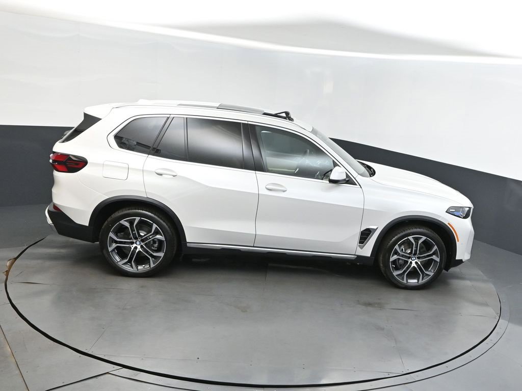 New 2026 BMW X5 sDrive40i w/ Climate Comfort Package image 35