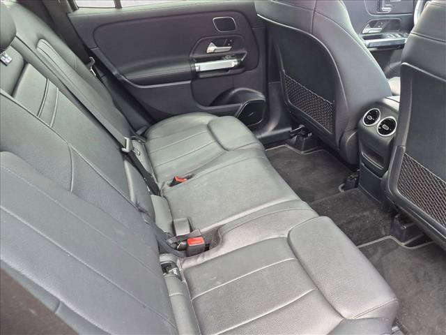 Used 2021 Mercedes-Benz GLB 250 image 19