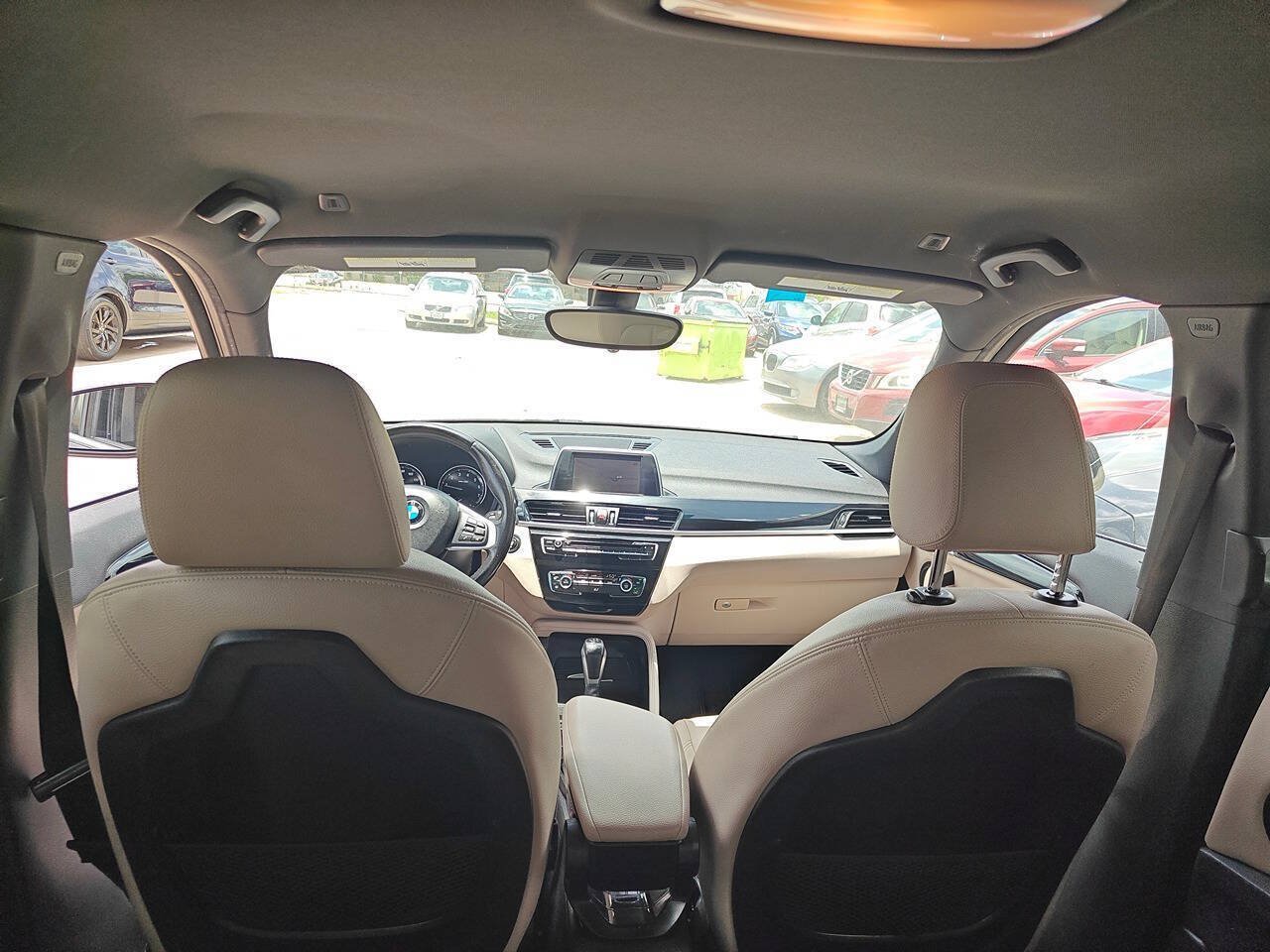 Used 2018 BMW X1 sDrive28i FWD image 11