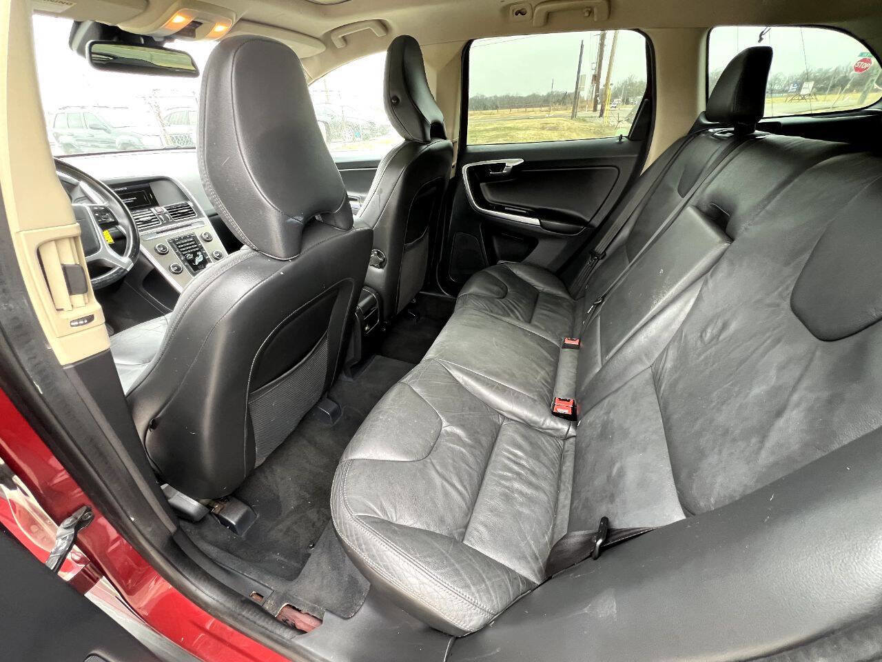 Used 2013 Volvo XC60 3.2 image 4