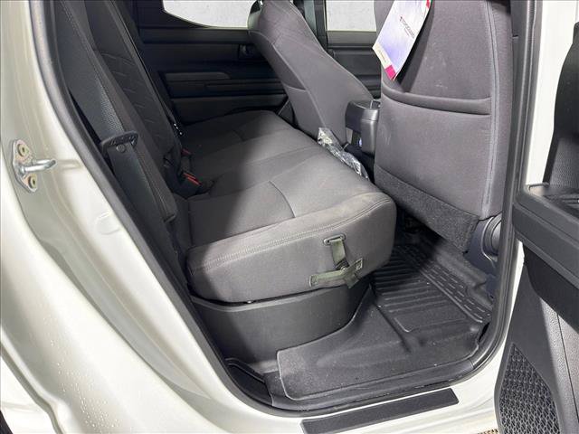 Used 2025 Toyota Tacoma SR5 RWD image 15