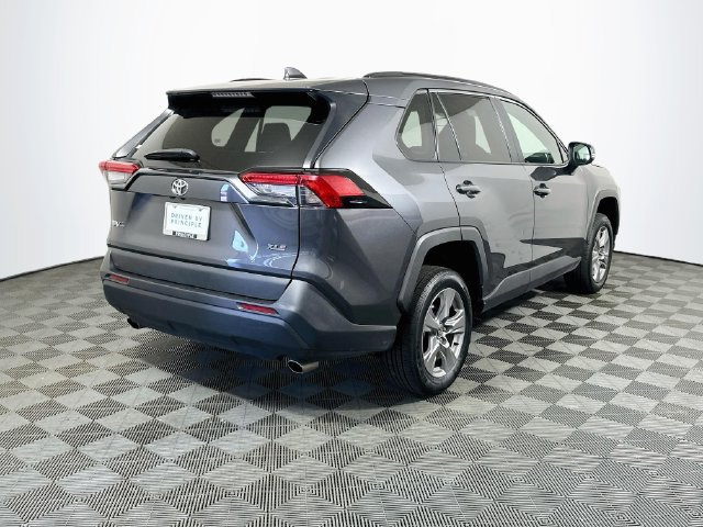 Used 2024 Toyota RAV4 XLE FWD image 10