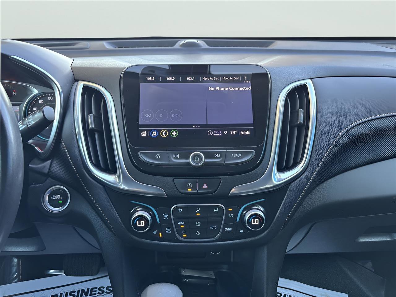 Used 2022 Chevrolet Equinox Premier image 17