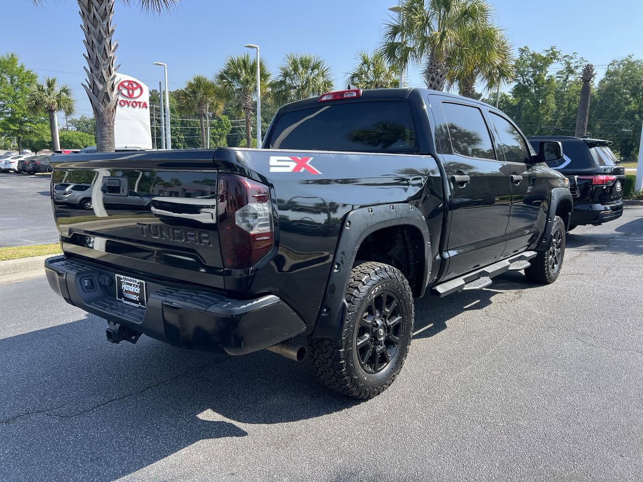 Used 2020 Toyota Tundra SR5 w/ SX Package AWD/4WD image 10