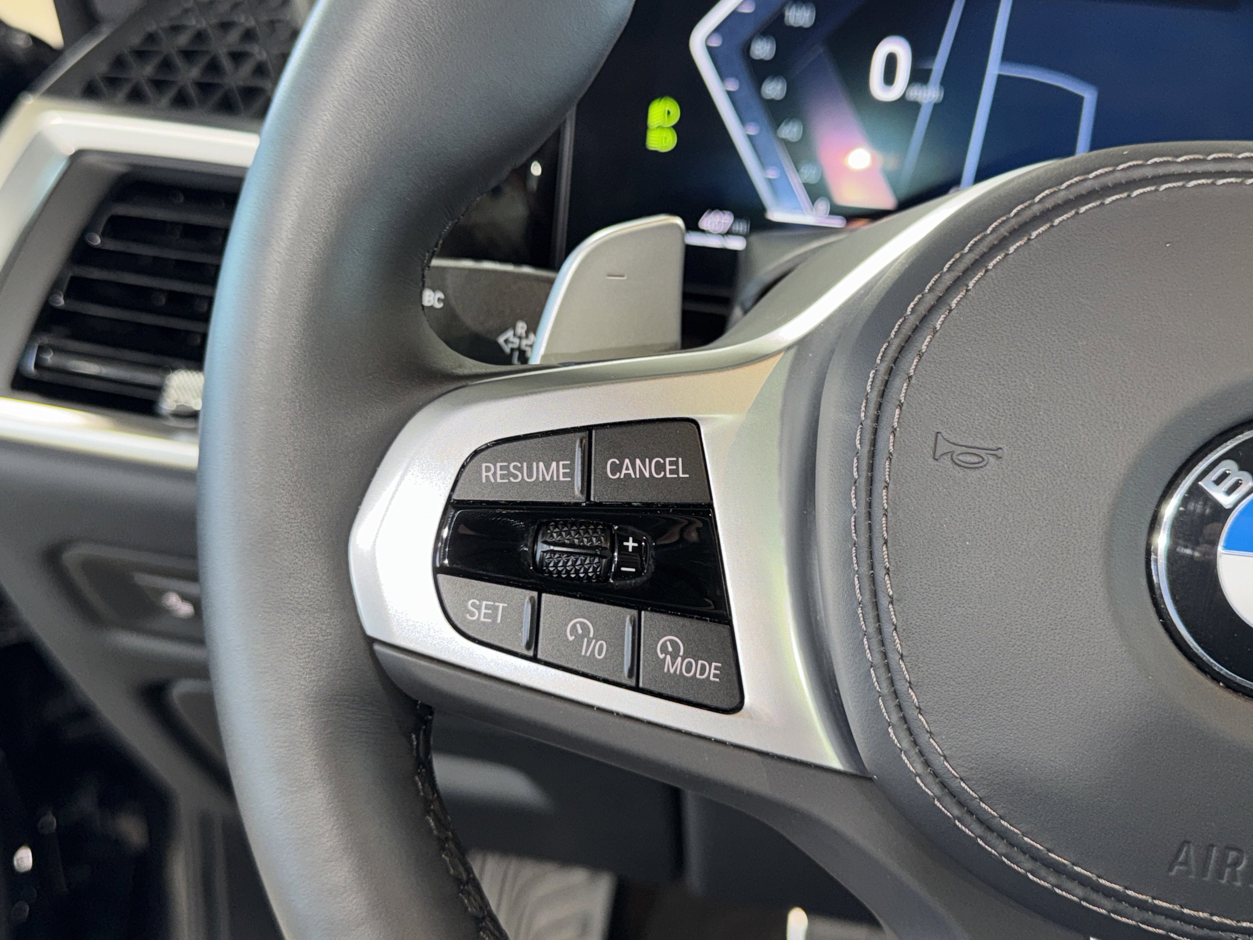 Used 2026 BMW X6 xDrive40i image 22