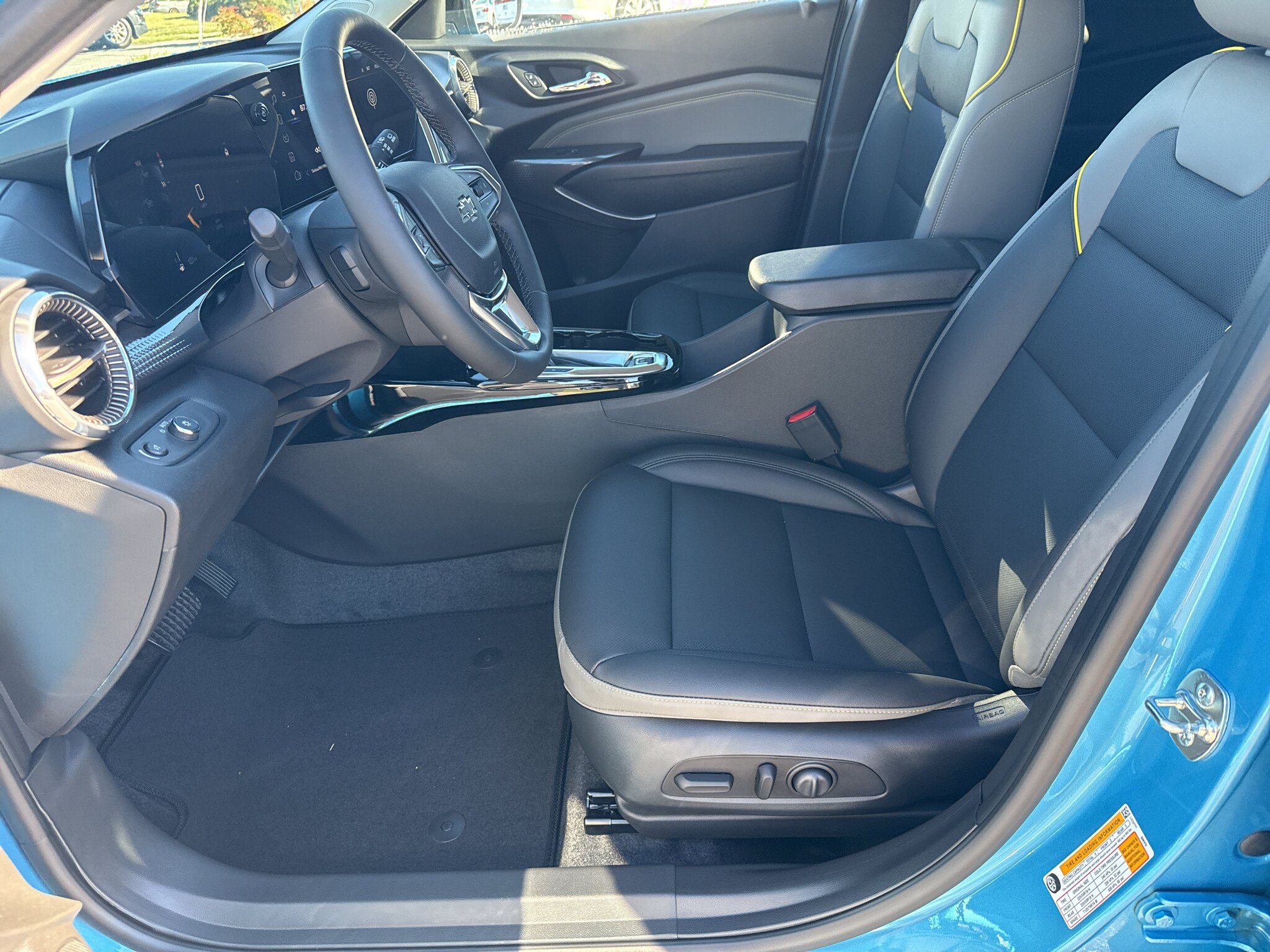 New 2026 Chevrolet Trax ACTIV FWD image 8
