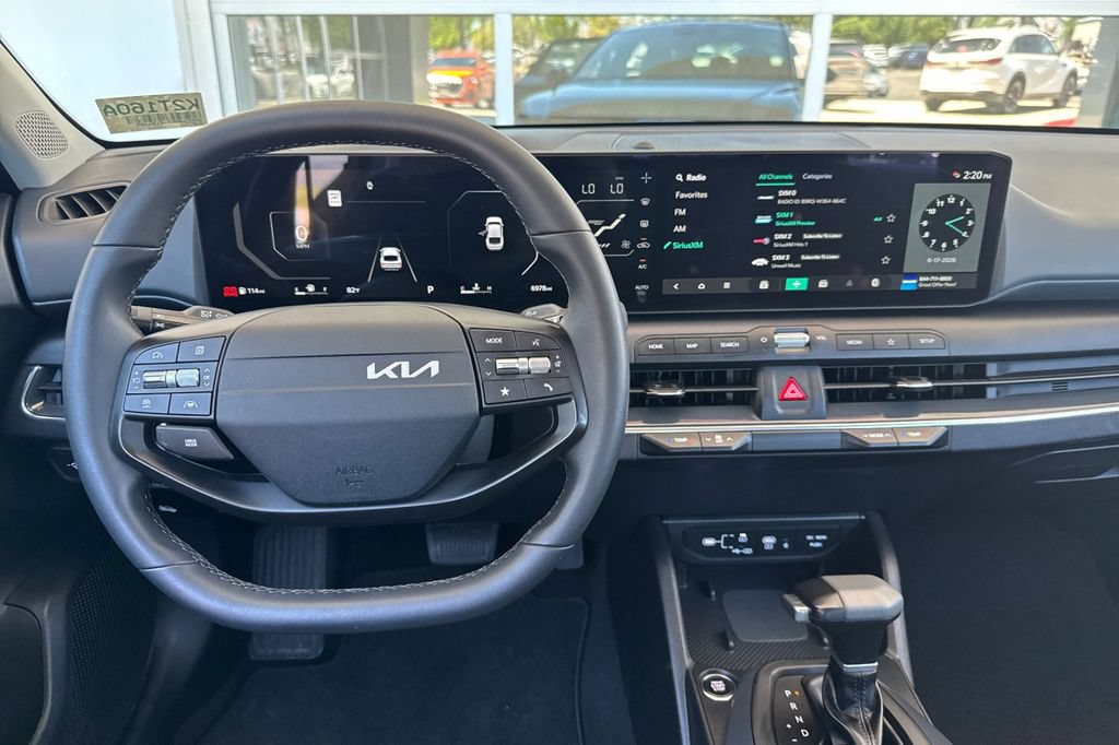 Certified 2025 Kia K4 EX FWD image 15
