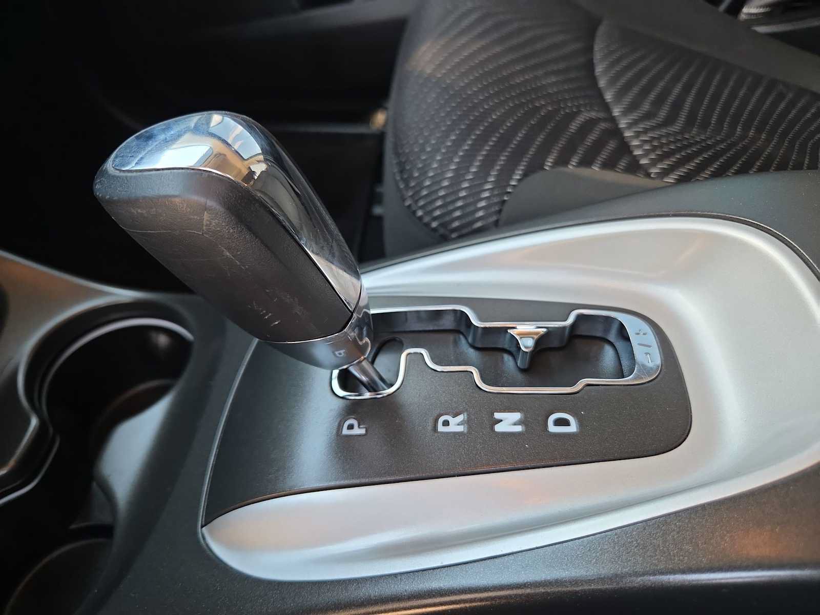 Used 2019 Dodge Journey SE FWD image 21