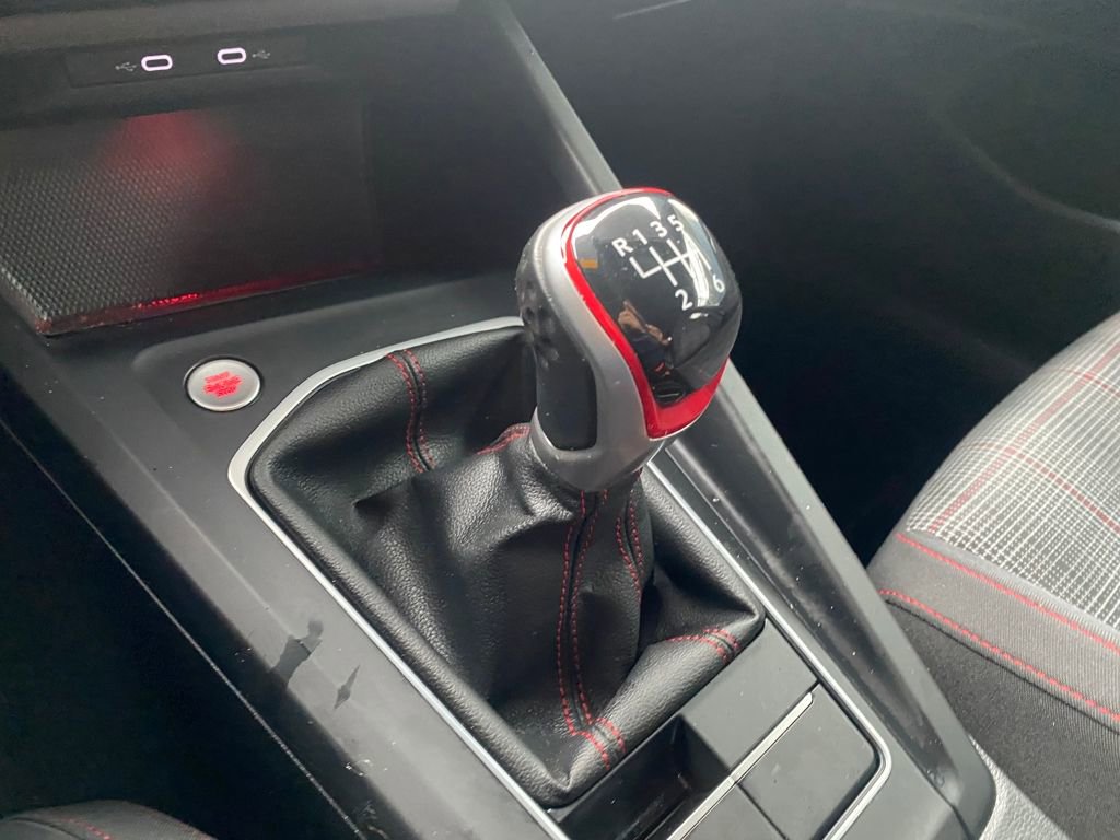 Used 2022 Volkswagen GTI S image 35