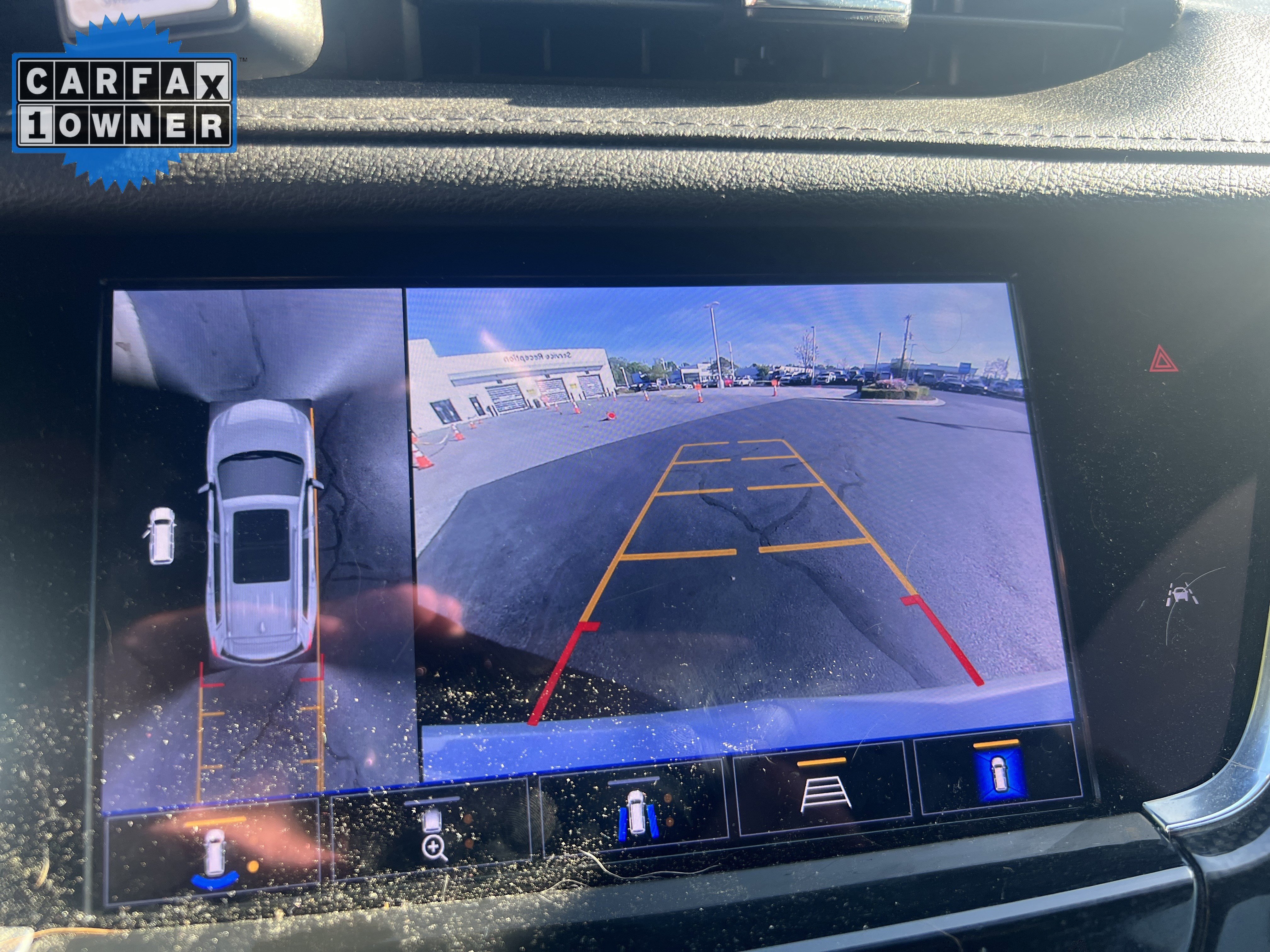 Used 2022 Cadillac XT6 Sport w/ Technology Package image 25