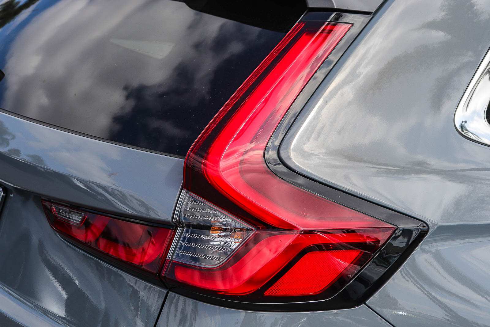 Certified 2025 Honda CR-V LX image 9