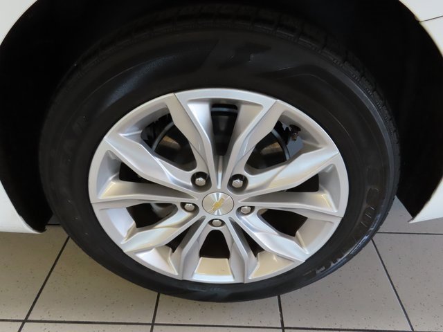 Used 2023 Chevrolet Malibu LT image 14