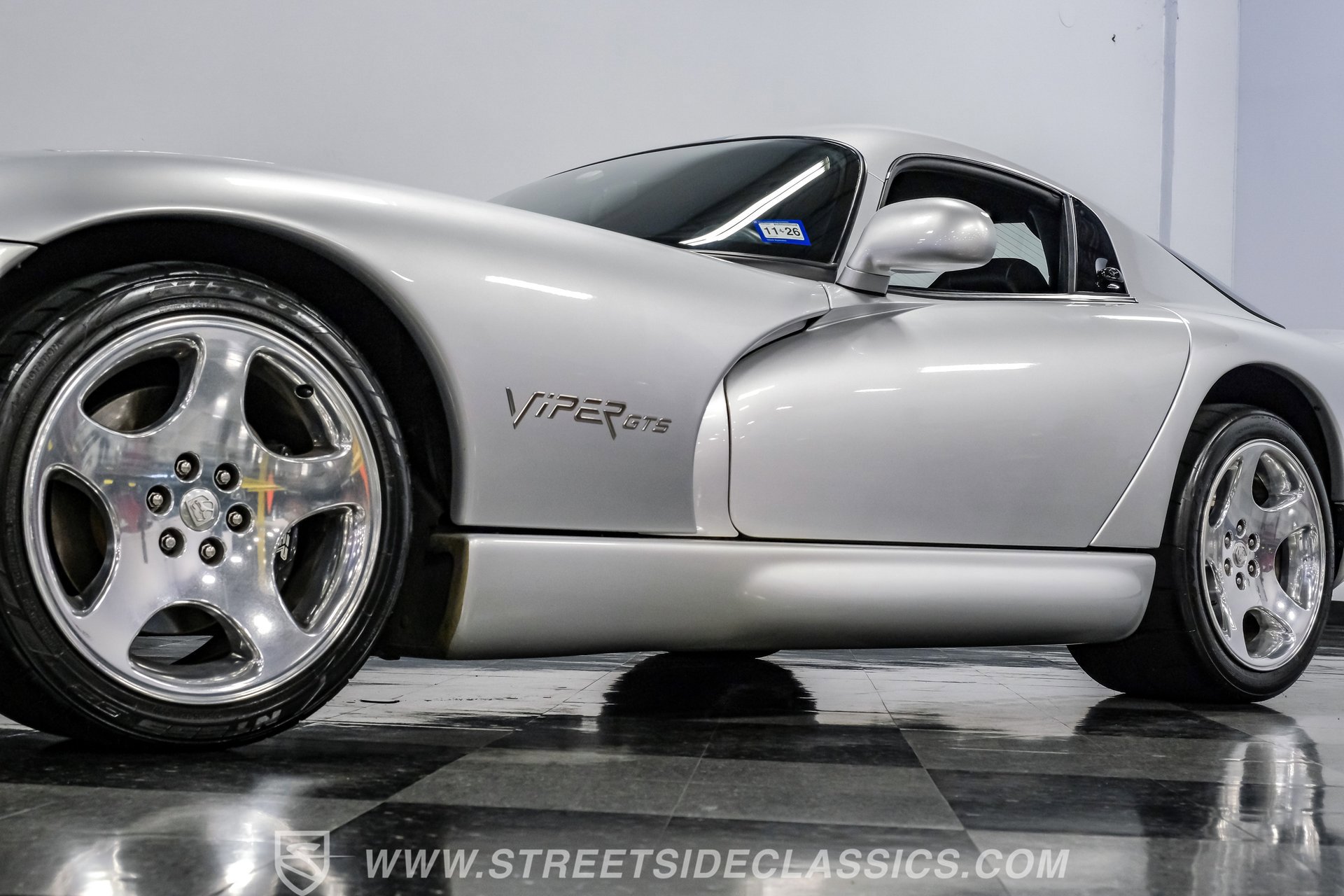 Used 1999 Dodge Viper GTS RWD image 22