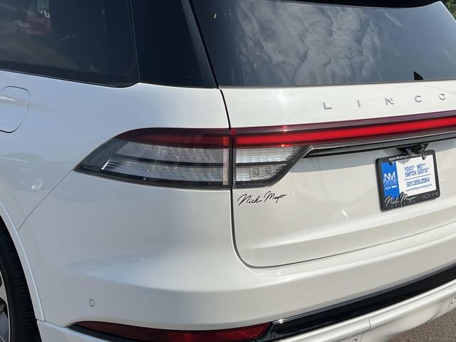 Used 2020 Lincoln Aviator Grand Touring w/ Equipment Group 302A AWD/4WD image 11