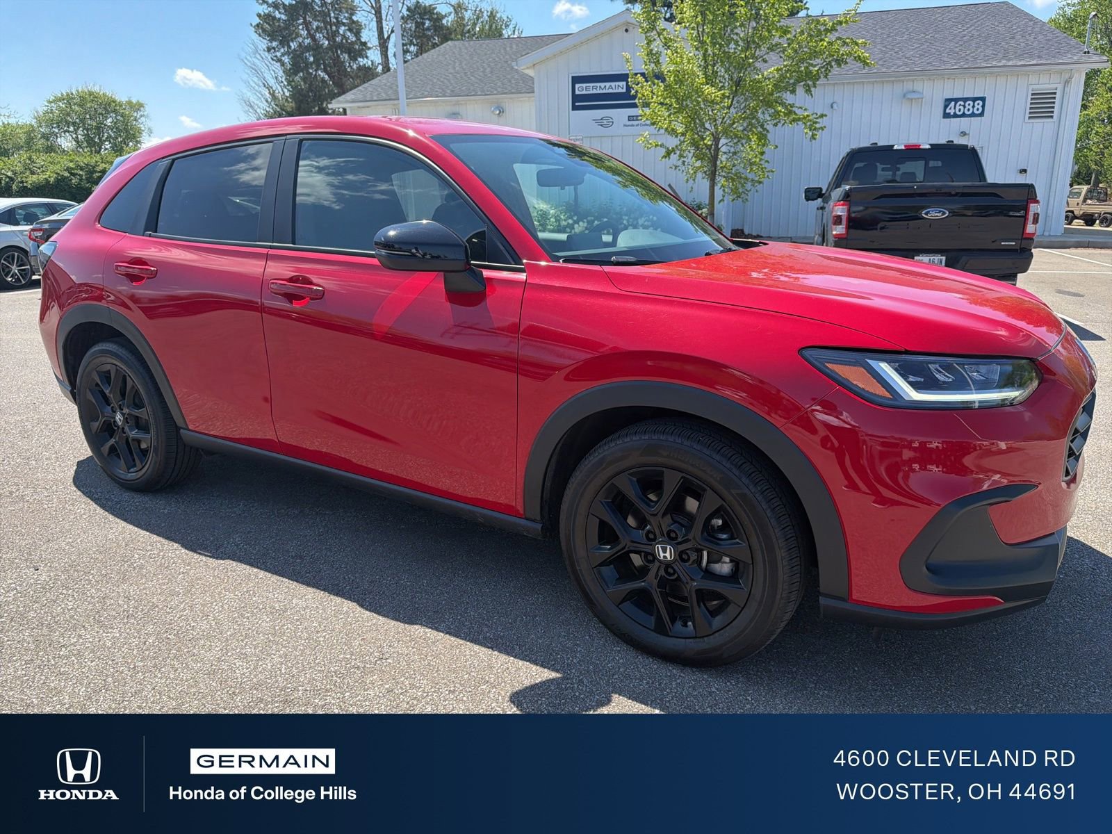 Certified 2025 Honda HR-V Sport image 3