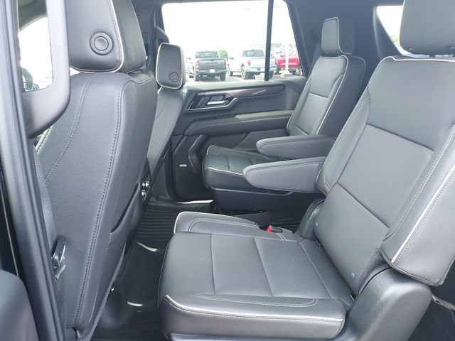 Used 2026 GMC Yukon Elevation AWD/4WD image 14