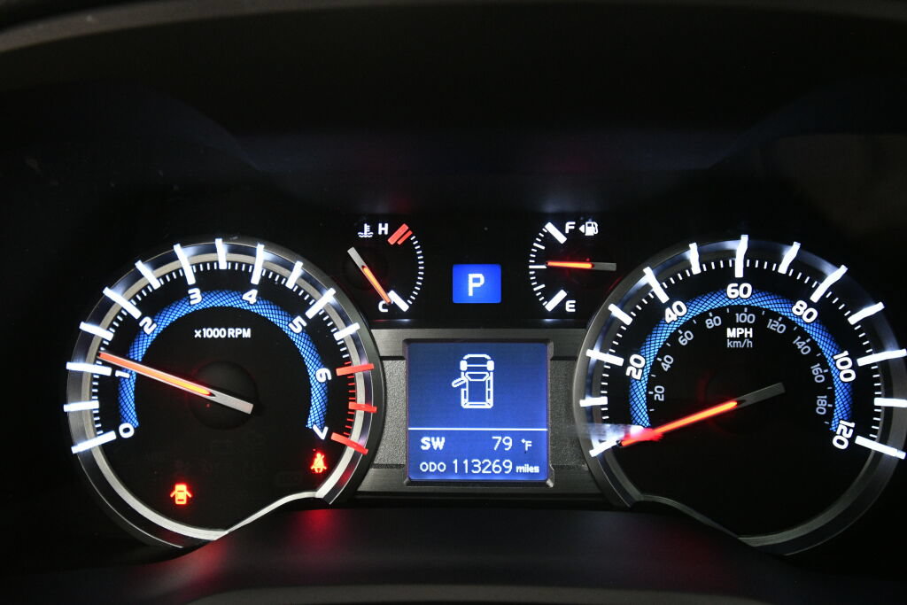 Used 2017 Toyota 4Runner SR5 Premium AWD/4WD image 13
