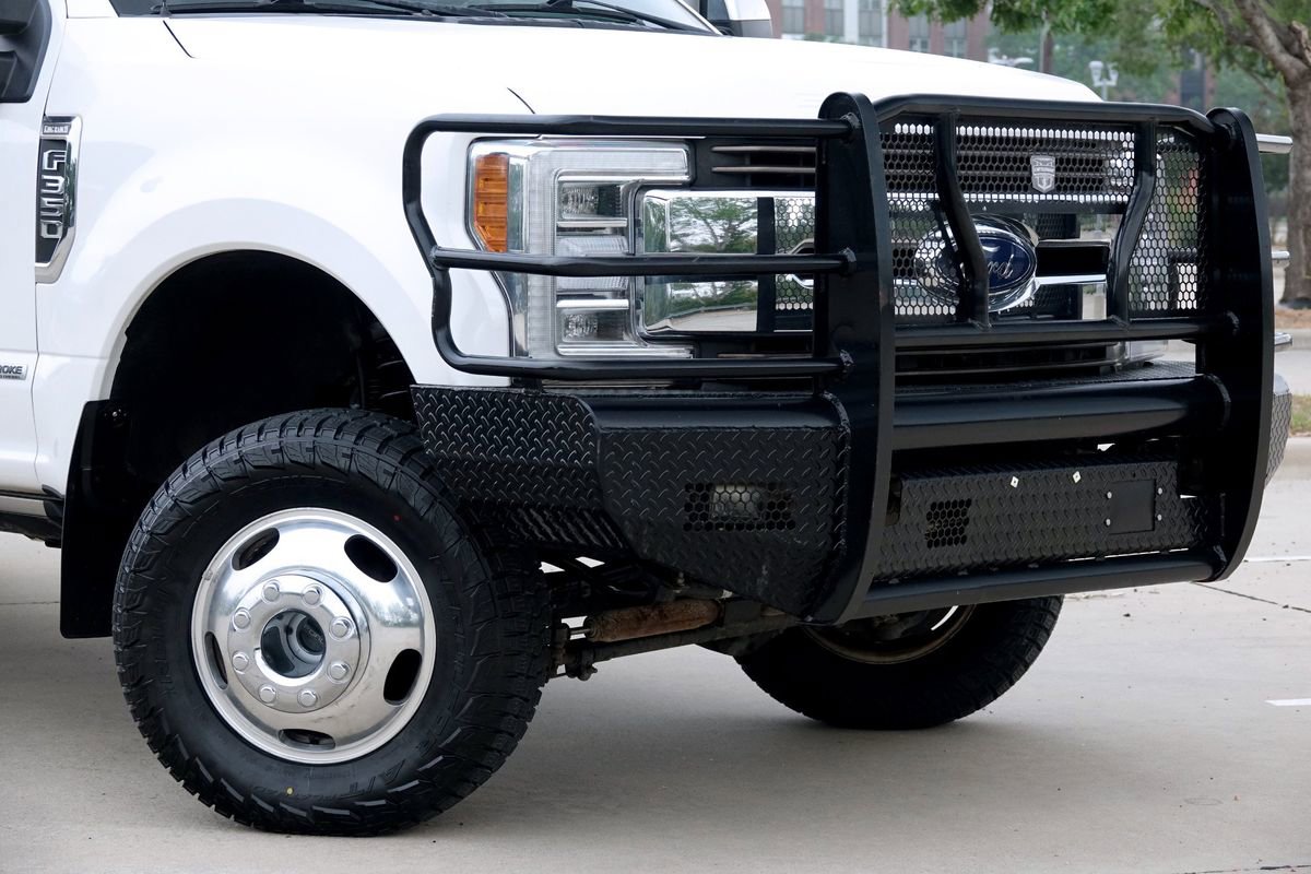 Used 2019 Ford F350 King Ranch w/ King Ranch Ultimate Package AWD/4WD image 2