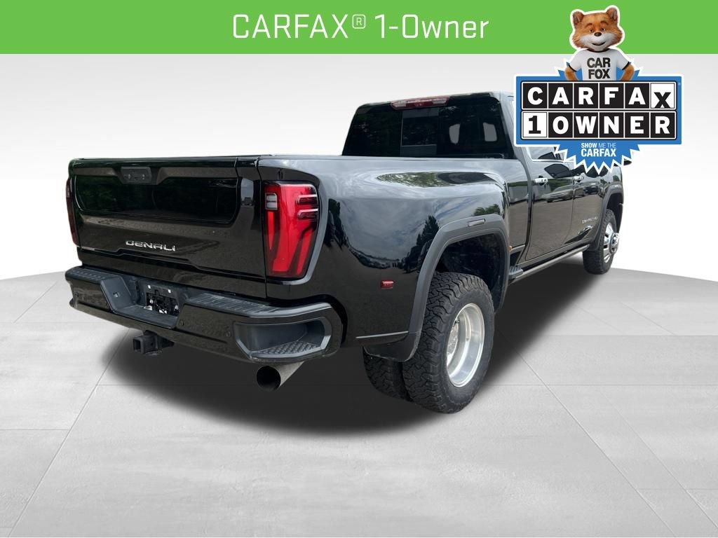 Used 2024 GMC Sierra 3500 Denali Ultimate AWD/4WD image 3