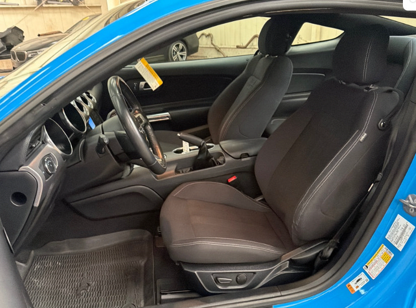 Used 2022 Ford Mustang GT w/ Black Accent Package RWD image 6