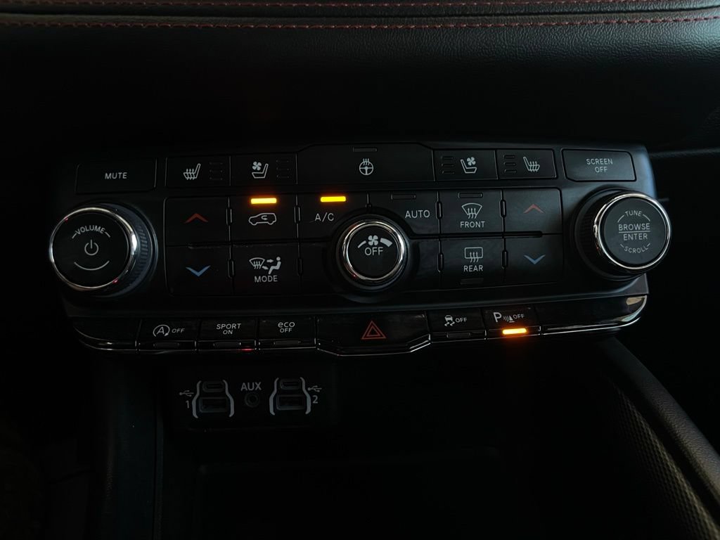 Used 2023 Dodge Durango GT RWD image 41