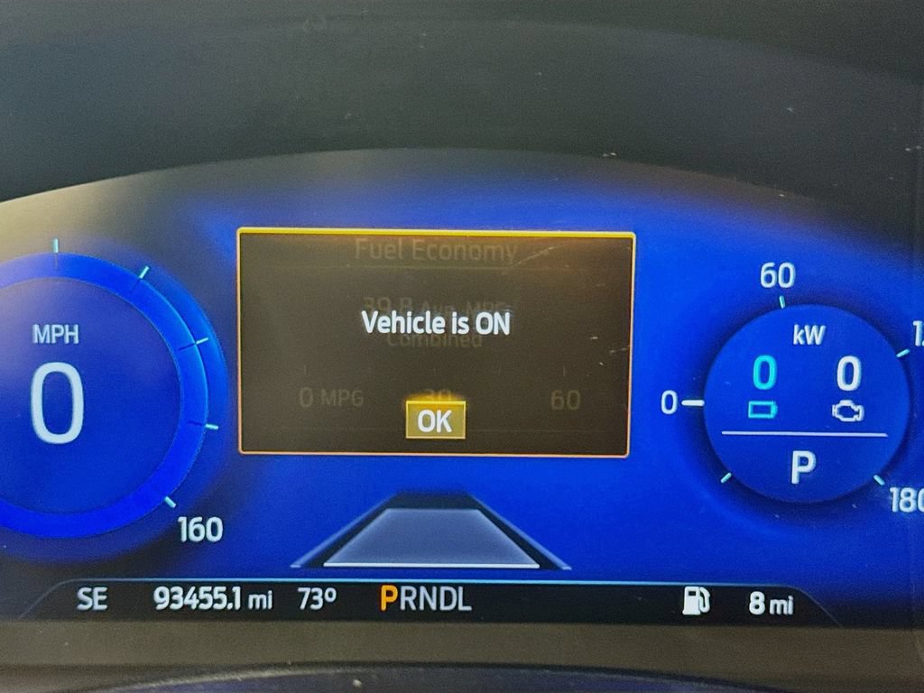 Used 2020 Ford Escape Titanium w/ Titanium Premium Package 2.0 FWD image 15