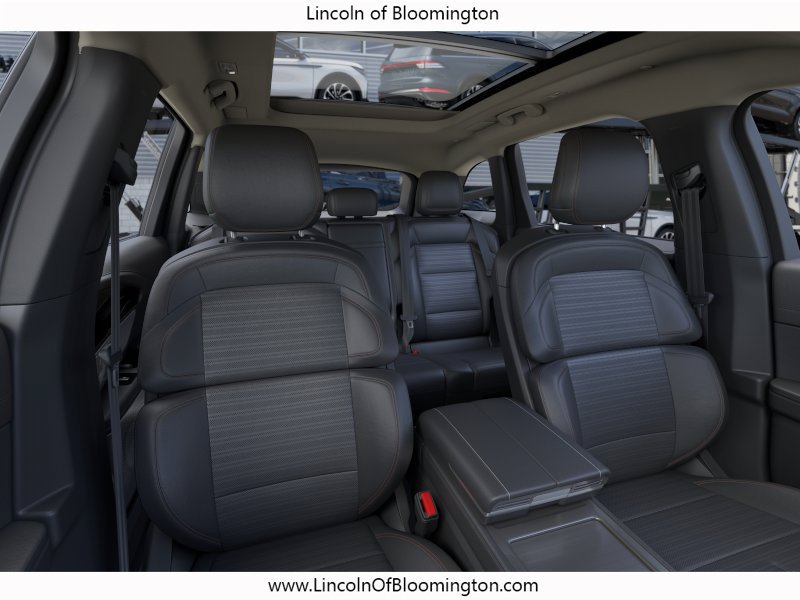 New 2026 Lincoln Nautilus Reserve AWD/4WD image 13
