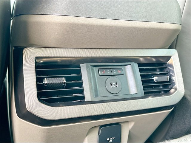 New 2026 Ford F250 Platinum image 18