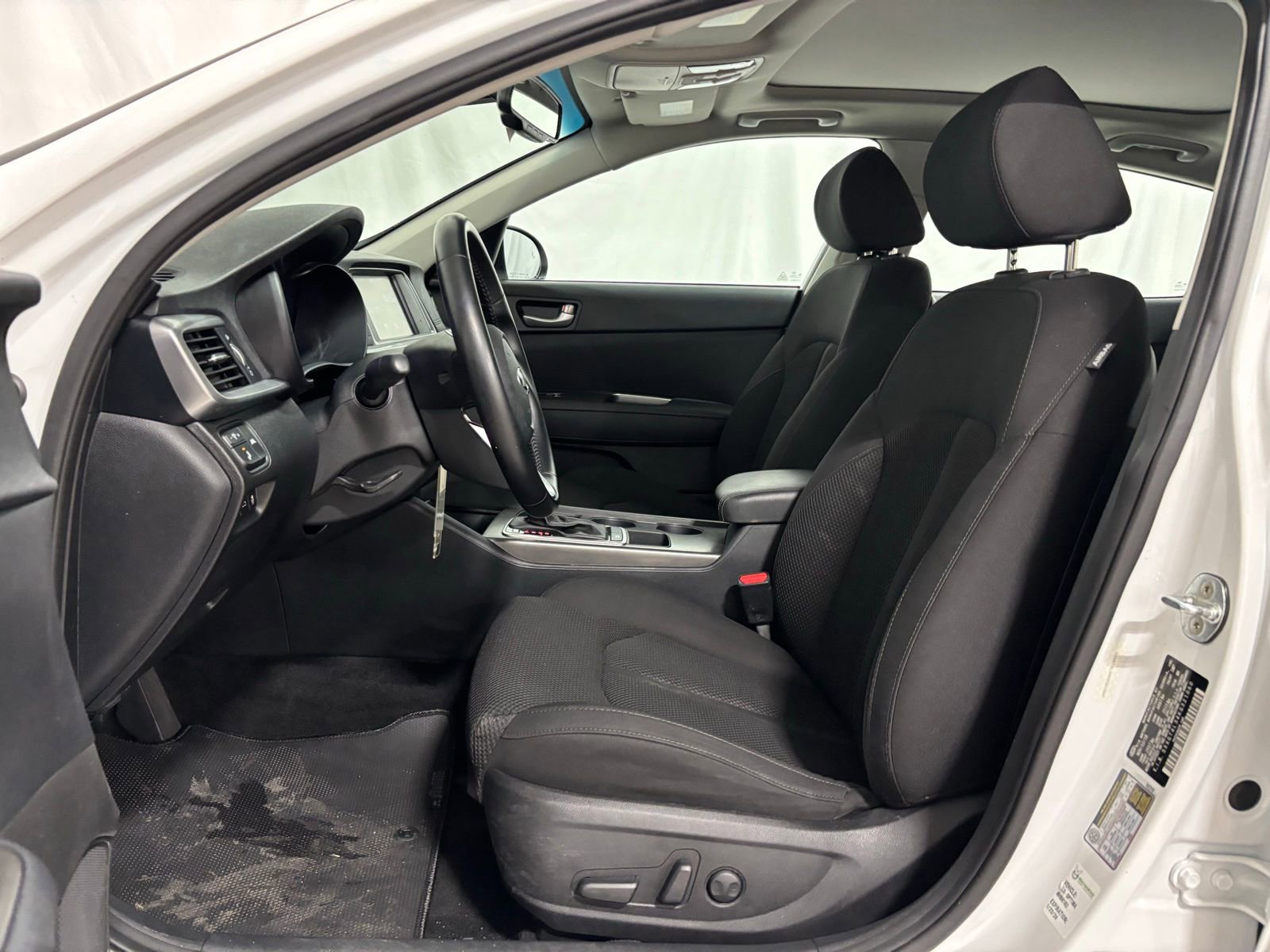 Used 2019 Kia Optima LX w/ LX Premium Package image 12