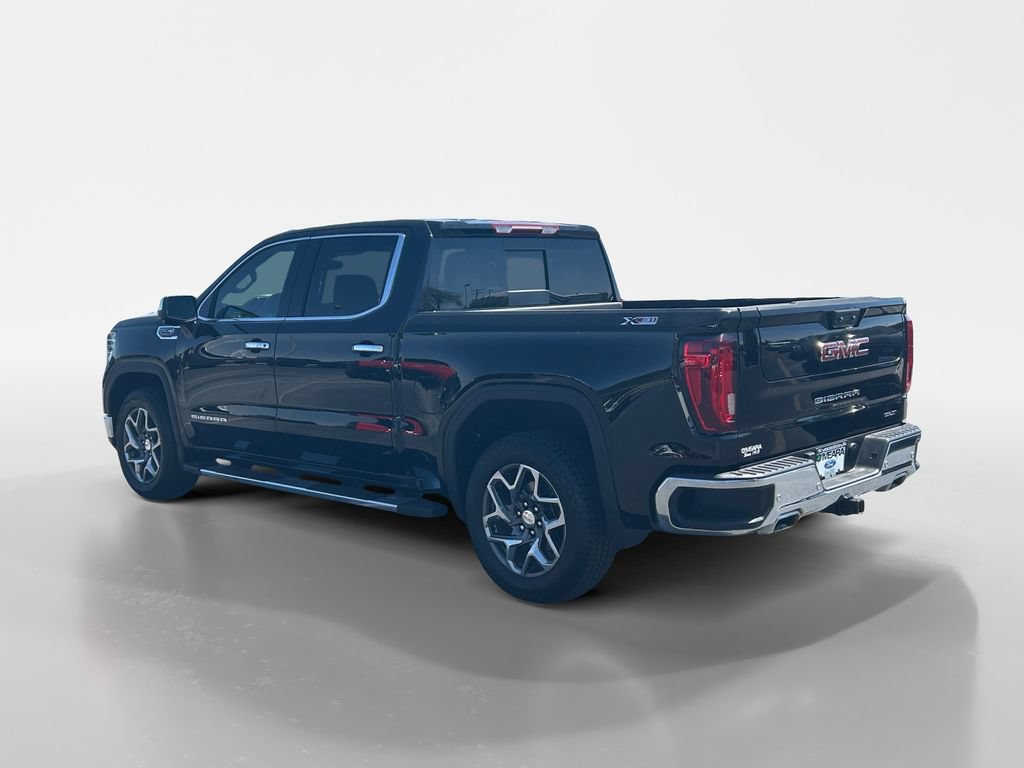 Used 2024 GMC Sierra 1500 SLT w/ SLT Premium Plus Package AWD/4WD image 13
