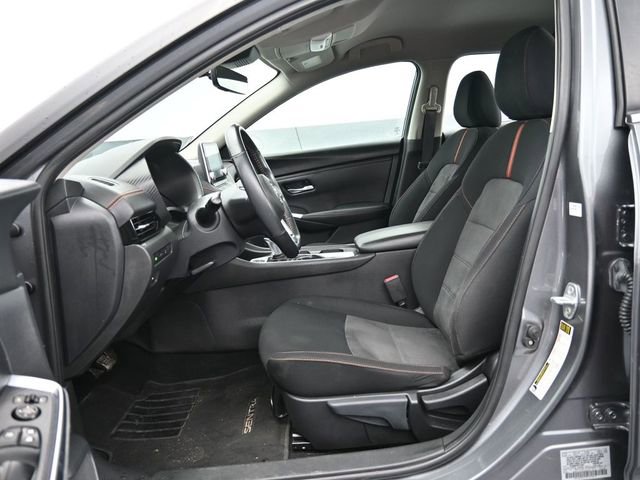 Used 2023 Nissan Sentra SR w/ Electronics Package image 39