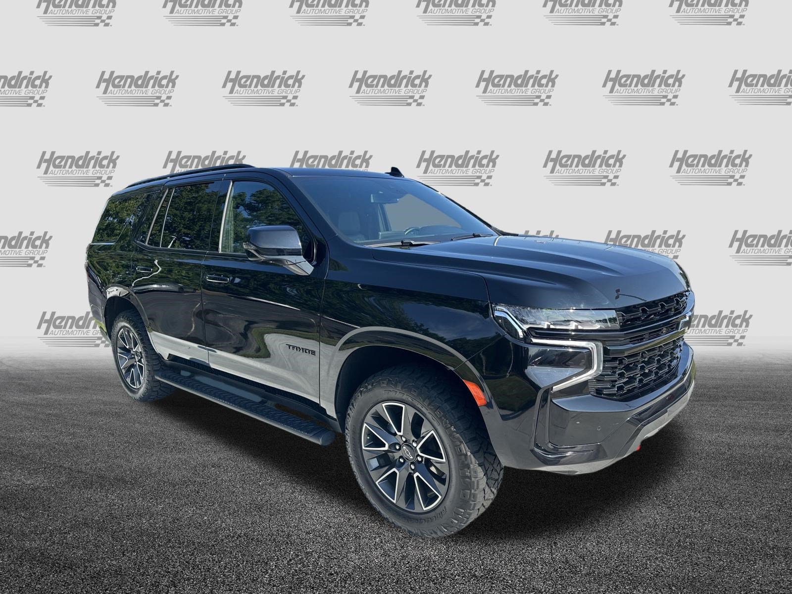 Used 2024 Chevrolet Tahoe Z71 w/ Luxury Package AWD/4WD image 2