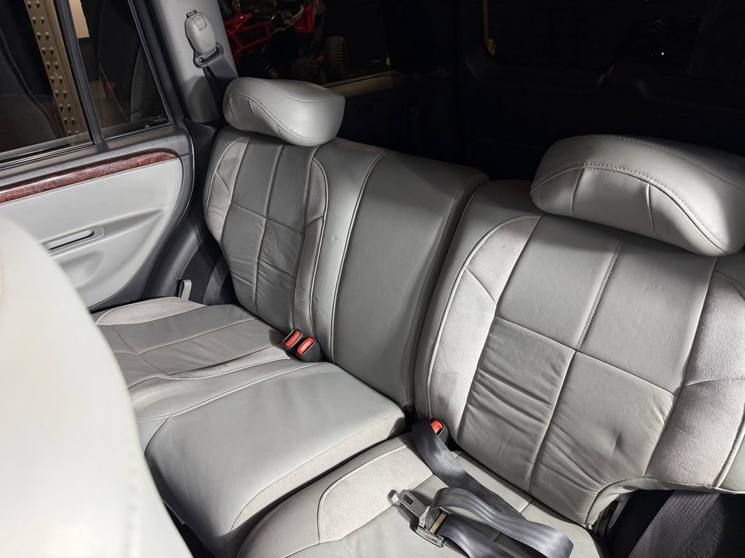 Used 2002 Jeep Grand Cherokee Overland AWD/4WD image 19