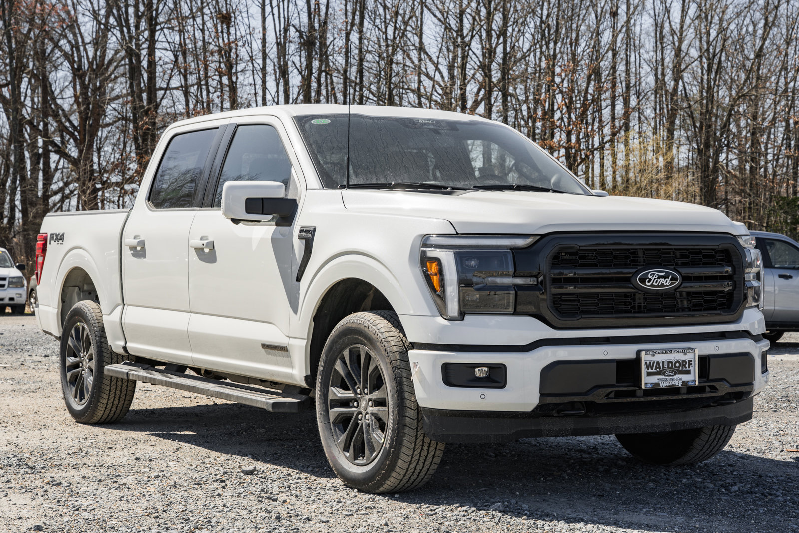 New 2025 Ford F150 Lariat w/ Equipment Group 501A Mid