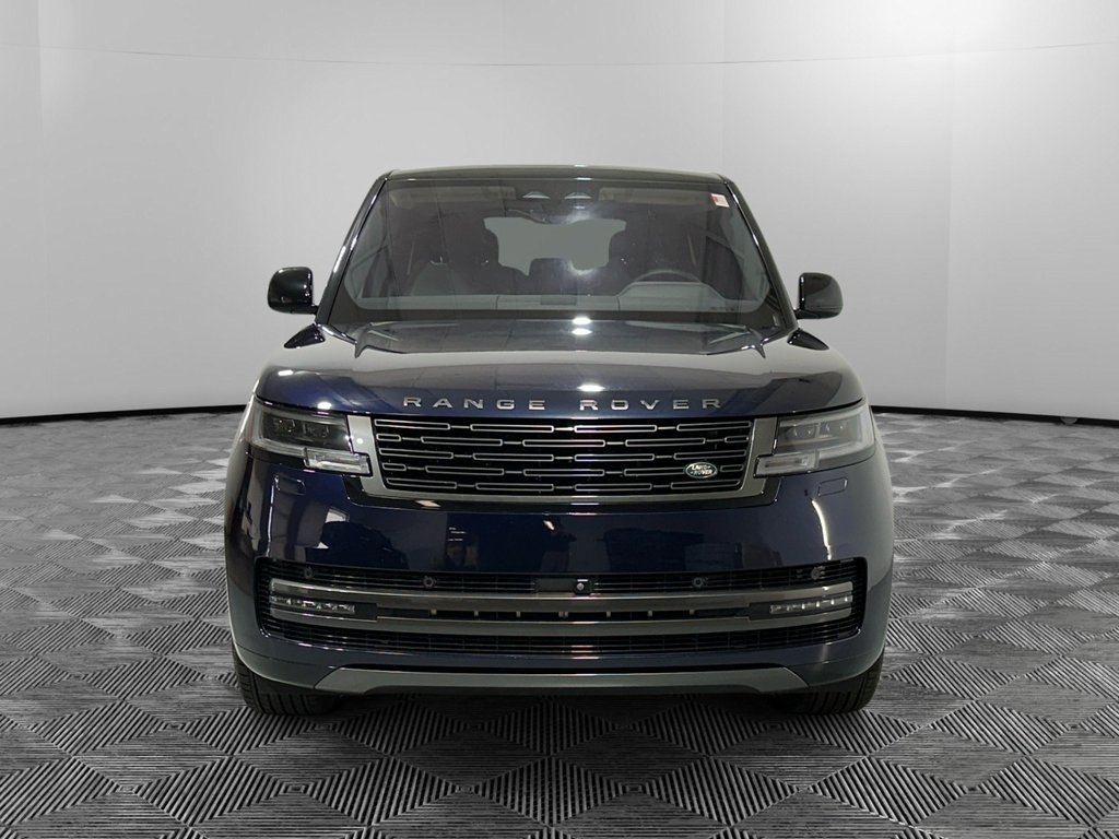 Used 2023 Land Rover Range Rover SE image 8