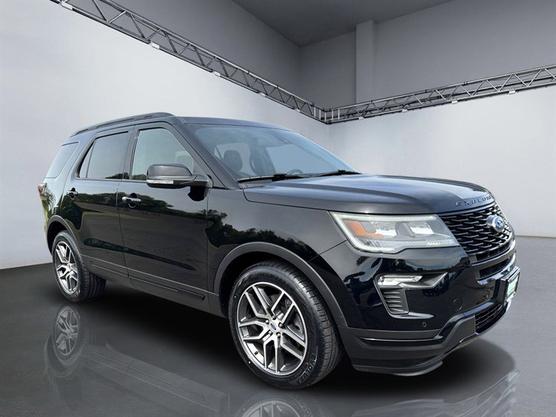 Used 2018 Ford Explorer Sport w/ Equipment Group 401A AWD/4WD image 9